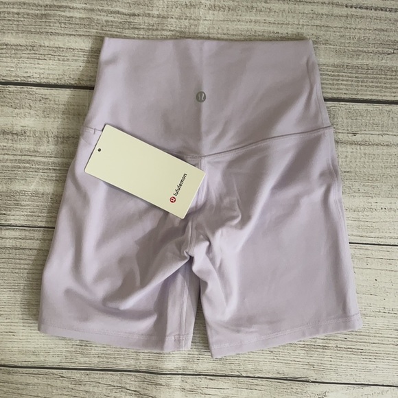 lululemon athletica Pants - NWT Lululemon HR Align Bike Shorts 6" Size 4 Lavender Dew Lilac GORGEOUS